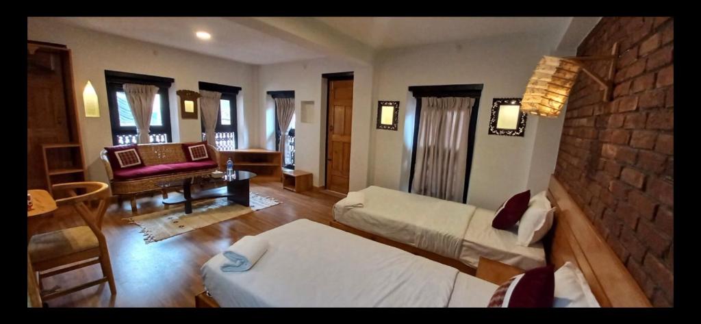 Posezení v ubytování Subha Casa Hotel