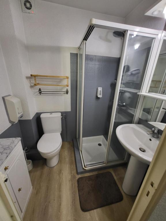 GA location - Habitación Doble Con Baño Privado