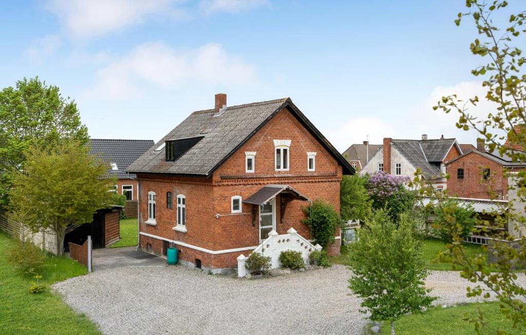 Budova, kde se apartmán nachází