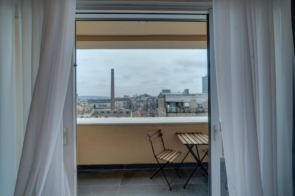 Balkón nebo terasa v ubytování Black Pearl Luxury Suites