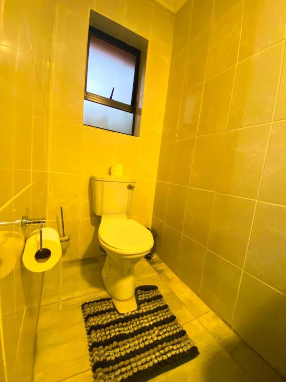 Koupelna v ubytování Kwena Guesthouse