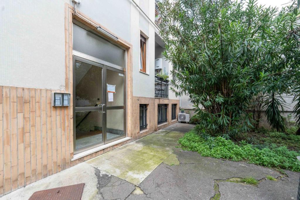 Budova, v ktorej sa apartmán nachádza