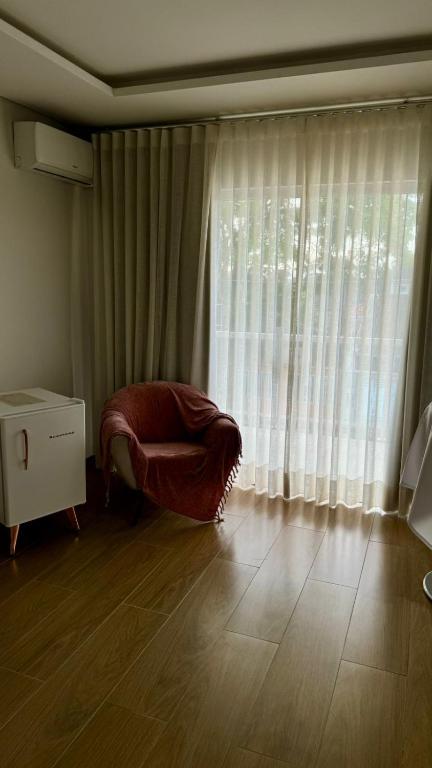 Posezení v ubytování POUSADA DONATELLA Modernidade e conforto para noites tranquilas