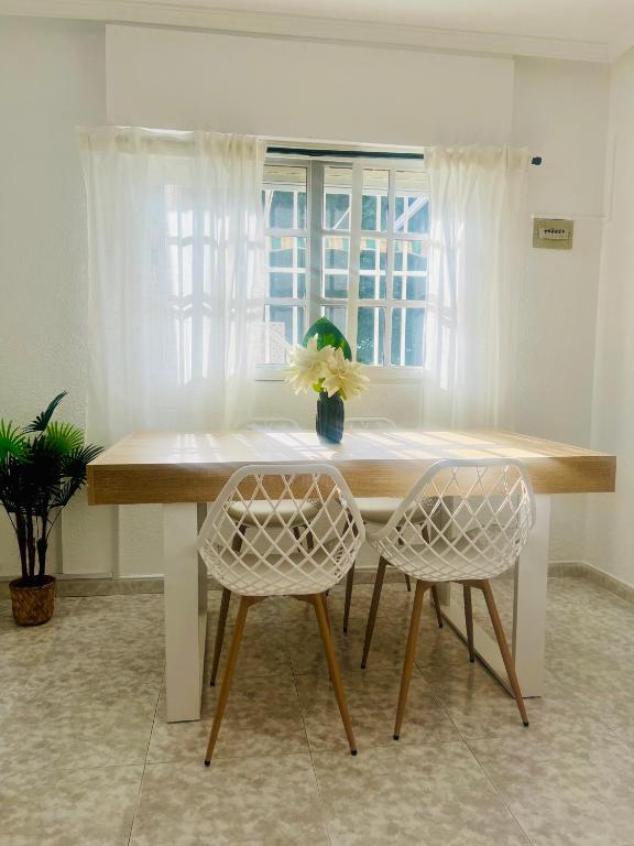 Fotografia z galérie ubytovania Casa Carmen primera linea de playa v destinácii Málaga