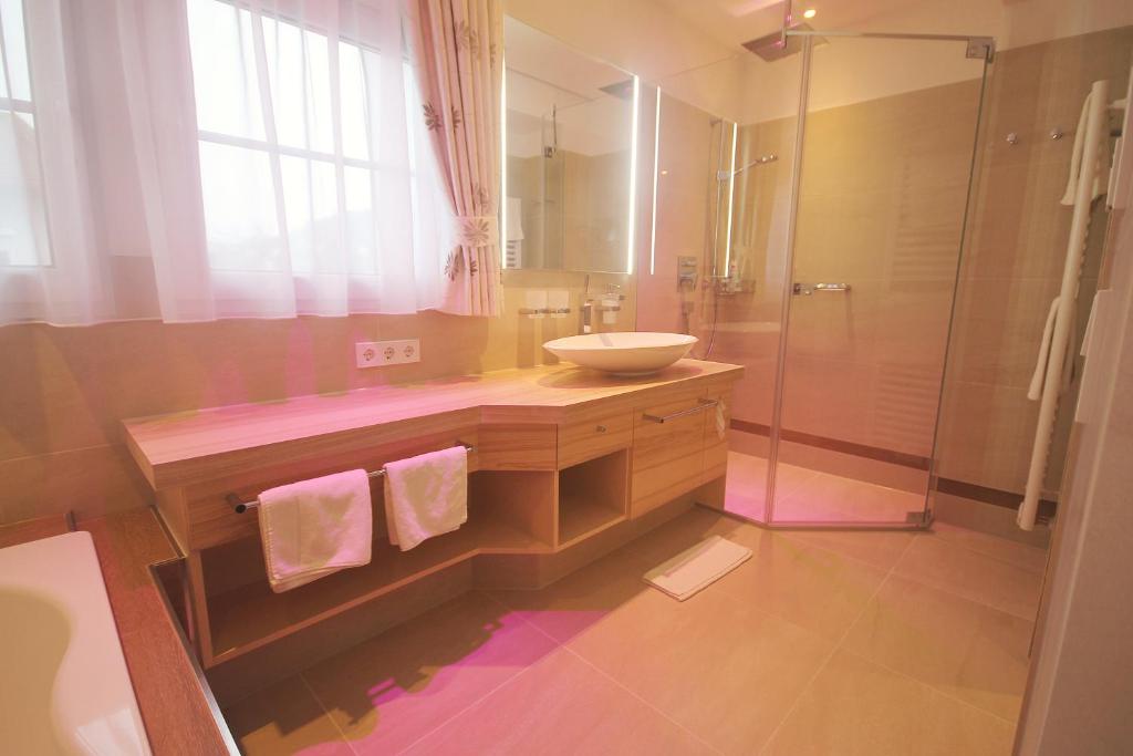 Koupelna v ubytování Wohlfühlhotel Bercher