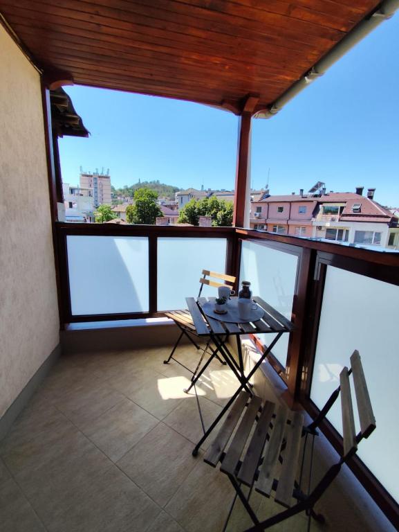 Balkón nebo terasa v ubytování Cosy Escape in Plovdiv