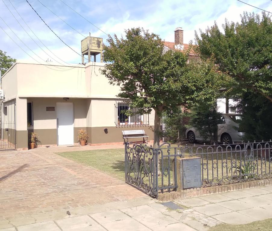 Casa Flandes - Jáuregui - Luján - Buenos Aires