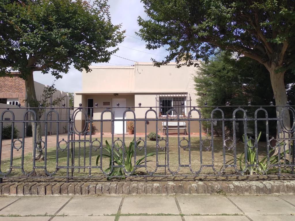 Casa Flandes - Jáuregui - Luján - Buenos Aires