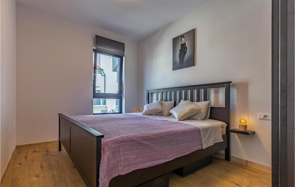 Posteľ alebo postele v izbe v ubytovaní Lovely Apartment In Banjole