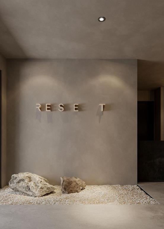 Postel nebo postele na pokoji v ubytování RESET Hotel Joshua Tree
