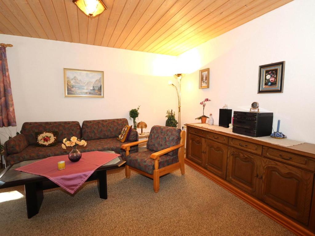 TV a/nebo společenská místnost v ubytování Apartment Westermeyr