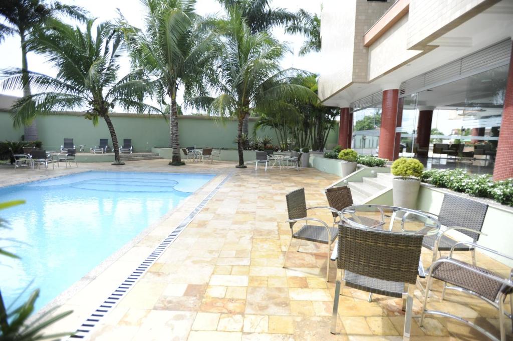  Mavil Plaza Hotel