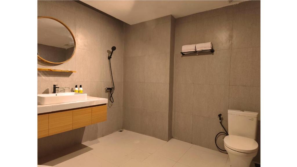 Khas Palu Hotel - King Suite
