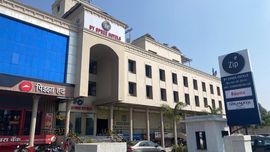 Budova, kde se hotel nachází