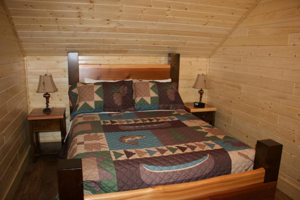 Postel nebo postele na pokoji v ubytování Brown's Bay Resort