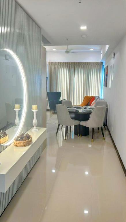 Colombo, Trizen Luxury Apartments, Sri Lanka - 3