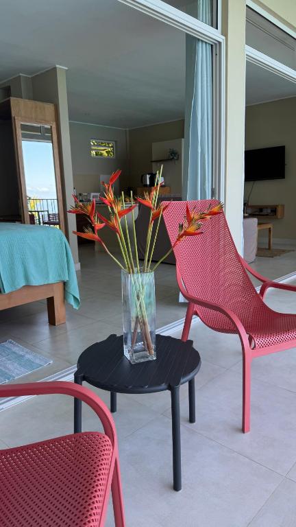 Posezení v ubytování Maka Bay Self Catering