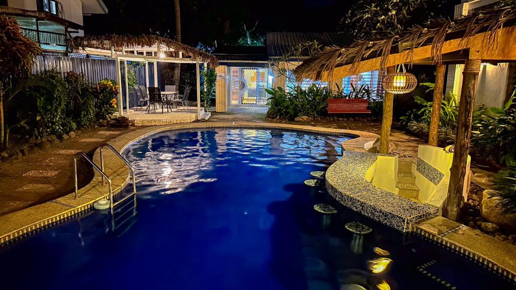 Bazén v ubytování Bua Bed & Breakfast nebo v jeho okolí