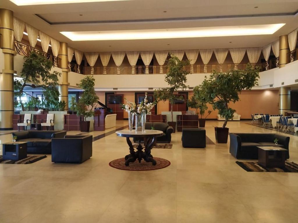 Vstupní hala nebo recepce v ubytování Grand Elite Hotel Pekanbaru
