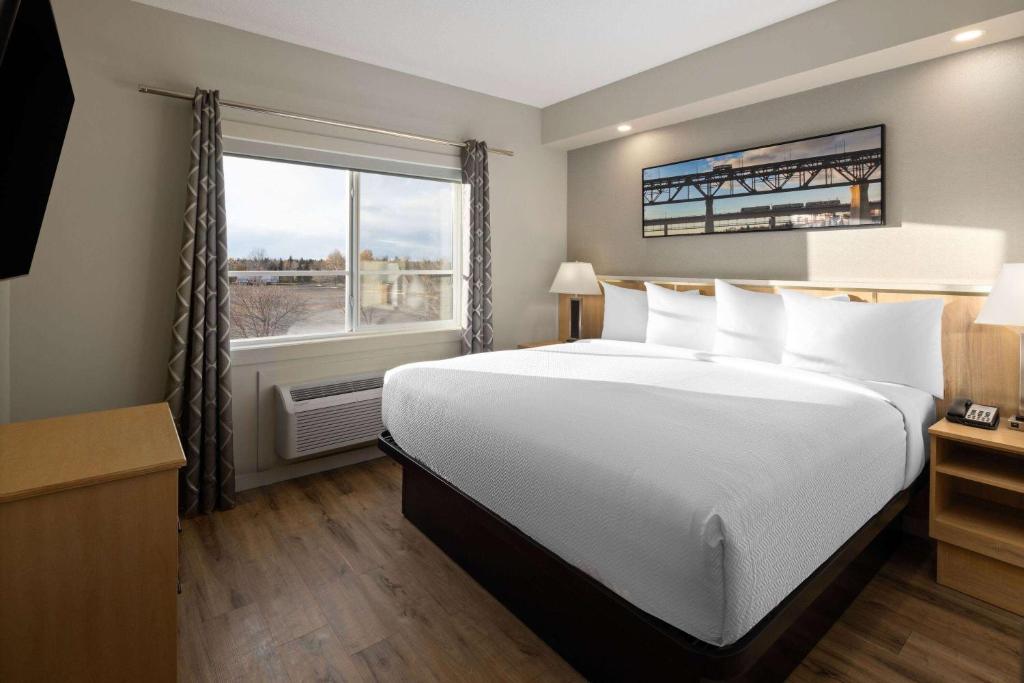 Baymont by Wyndham West Edmonton - Resim 28