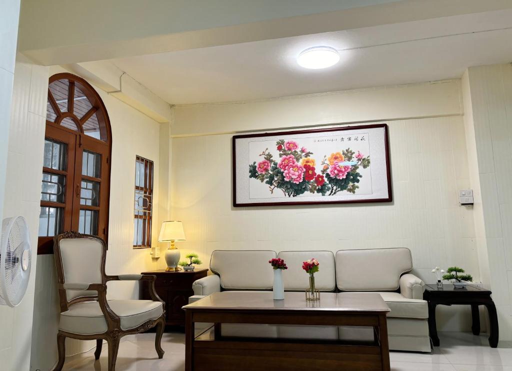 Gallery image of Thonglor Villa Sukhumvit 55 in Bangkok