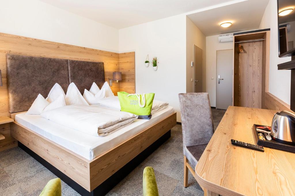 Voodi või voodid majutusasutuse Urdlwirt - Hotel & Restaurant toas