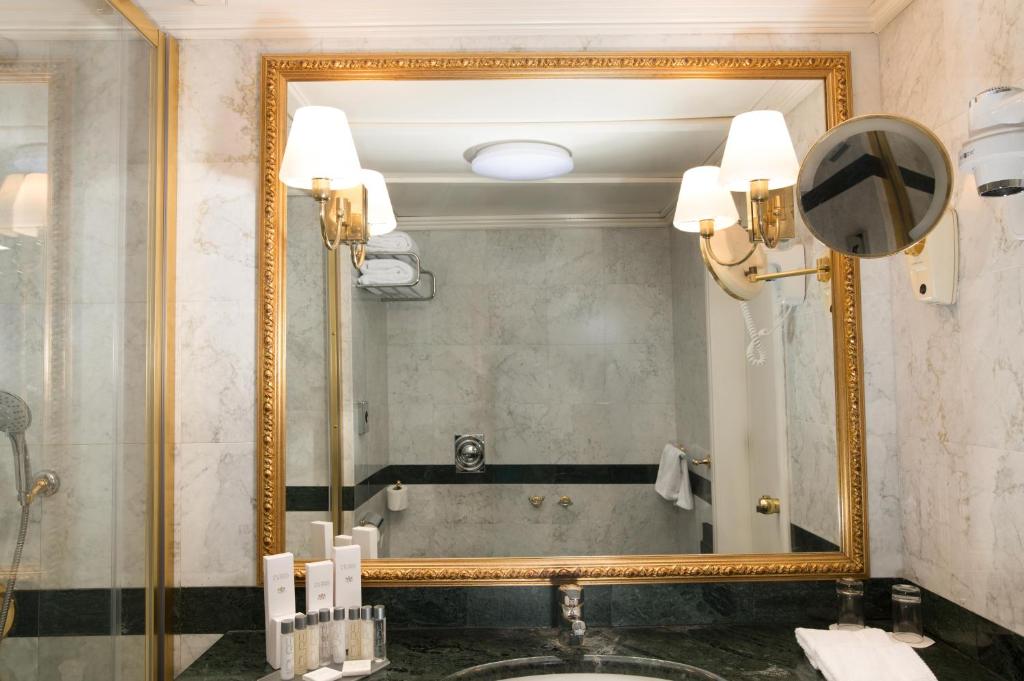 Grand Hotel Bucharest - Resim 37