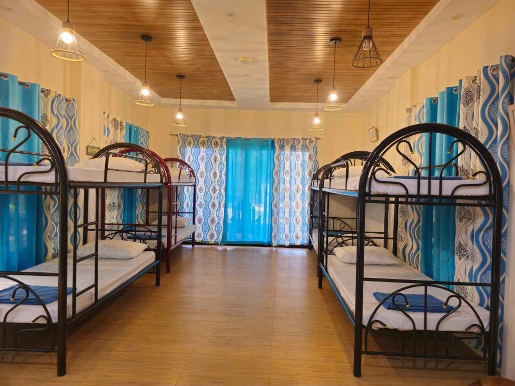 Postel nebo postele na pokoji v ubytování La Jose Beach Resort