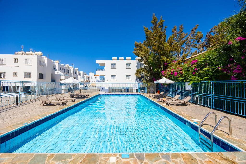 Latchi Harbour Maisonette