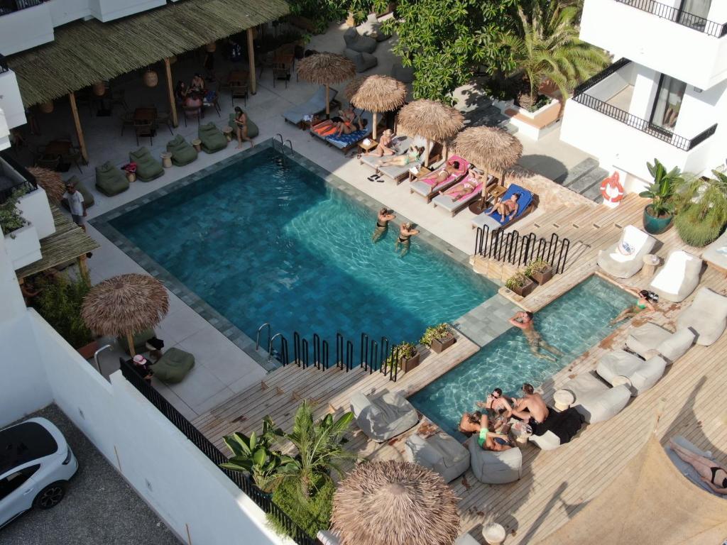 Bazén v ubytování Aparthotel Casita Blanca - Adults Only nebo v jeho okolí