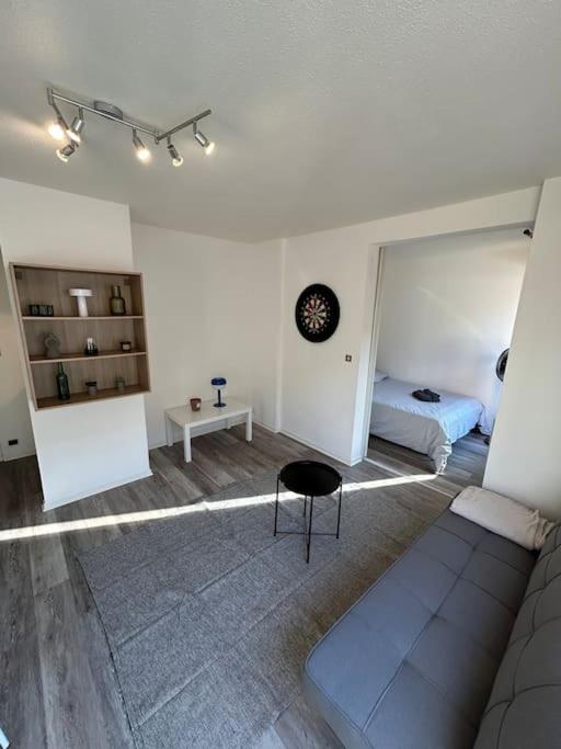 Photo de la galerie de l'établissement Appartement avec parking gratuit, à Toulouse