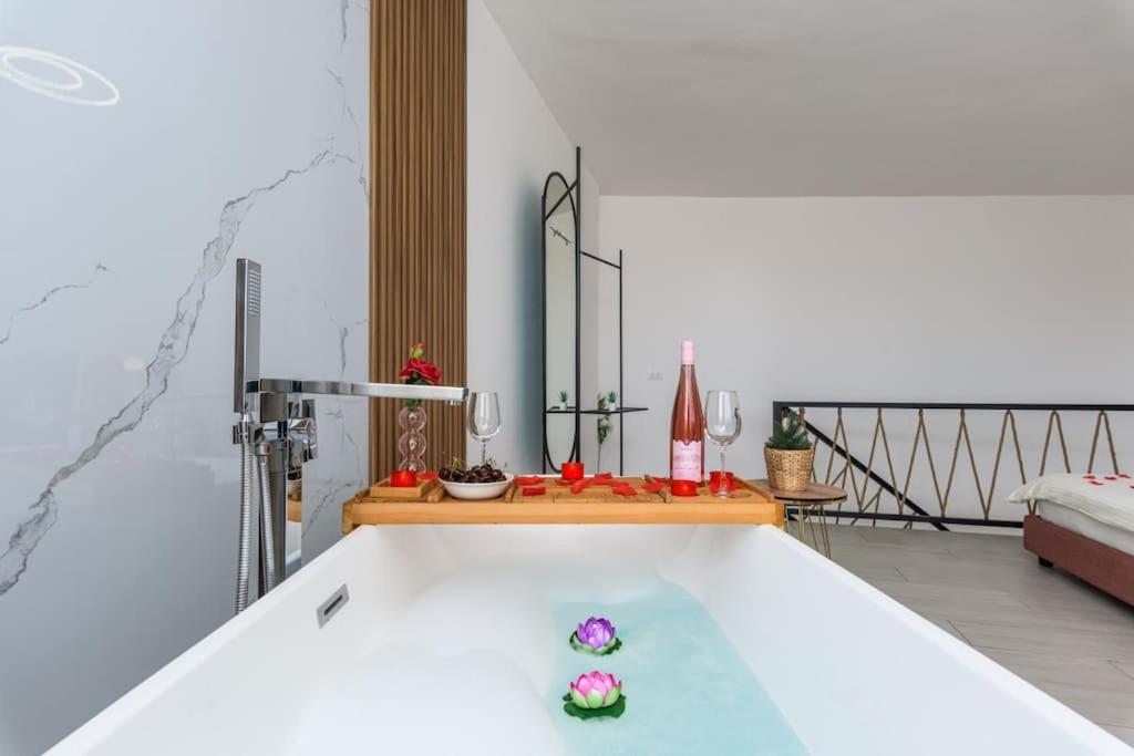 Fotografie z fotogalerie ubytování Marée Guest House v destinaci Batroûn