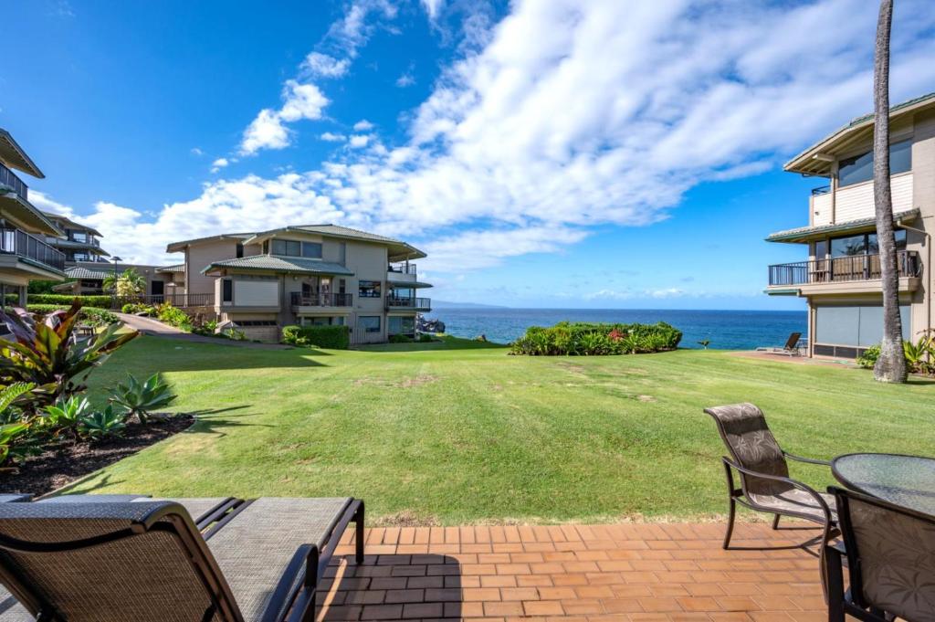KBM Resorts: Kapalua Bay Villa KBV-28G2 Beautiful Ocean Front Remodeled Includes Rental Car - Appartement D'une Chambre