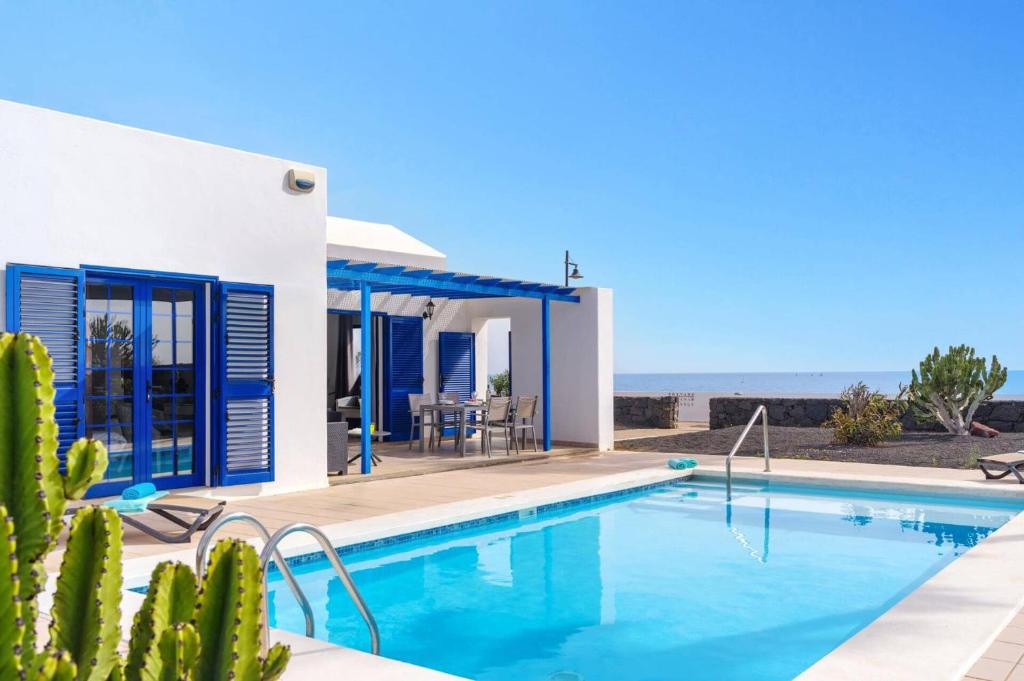 Villa Seasol 1 by Villa Plus