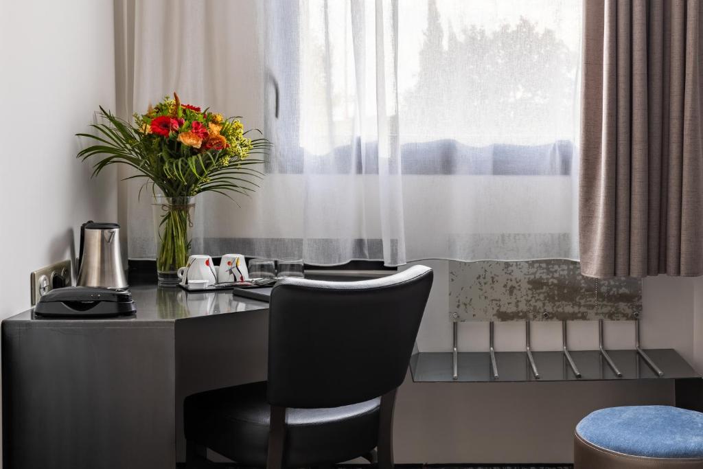 Posezení v ubytování Best Western Saint Exupéry Eysines - Bordeaux Ouest