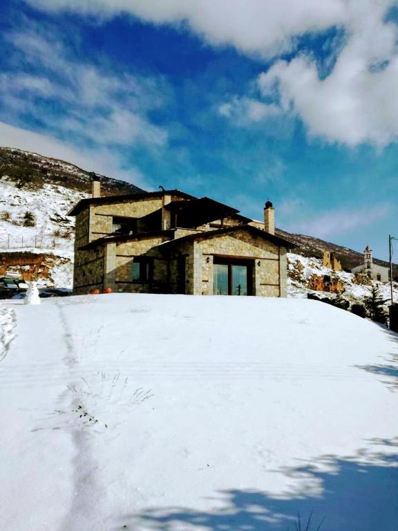 Fotografie z fotogalerie ubytování The dreamhouse kastoria v destinaci Dhendrokhórion