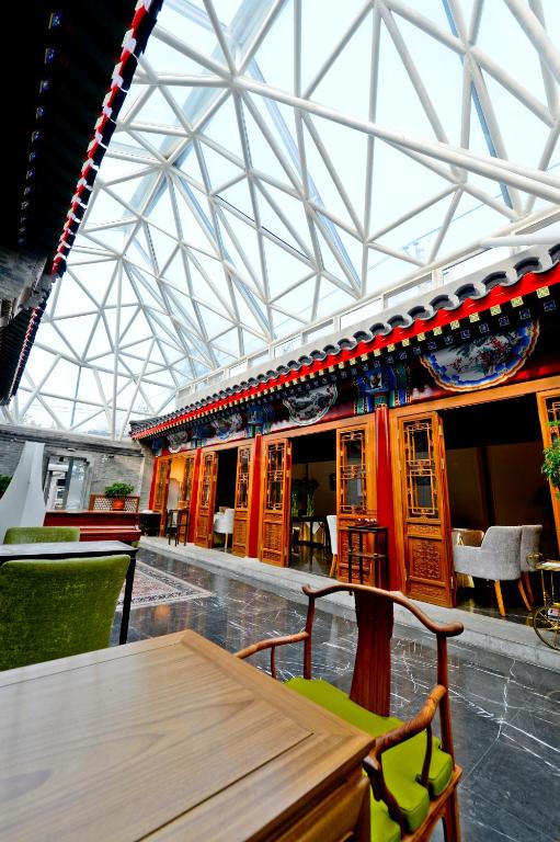 Restaurace v ubytování Cours Et Pavillons