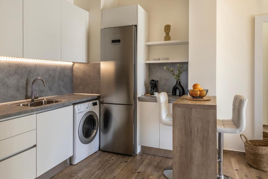 Sun City Luxury Apartments - 8