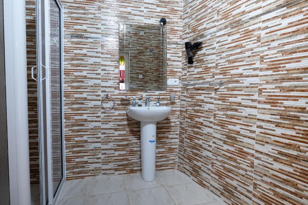 Uma casa de banho em RIAD AMR