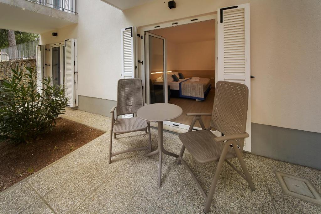 Posezení v ubytování Villas with Balcony or Terrace - Hotel & Resort Adria Ankaran