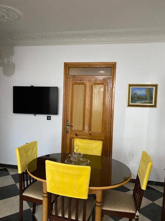 TV a/nebo společenská místnost v ubytování High quality appartement (4éme étage)