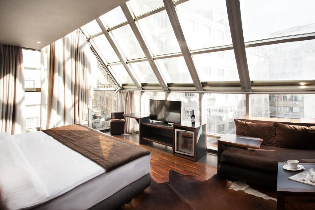 Posteľ alebo postele v izbe v ubytovaní Diamond Suites, Philian Hotels and Resorts