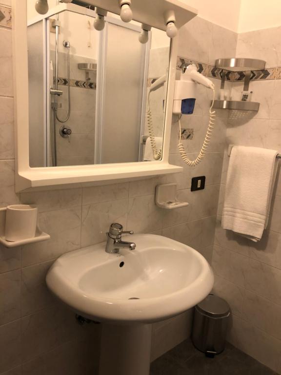 Kúpeľňa v ubytovaní Hotel Bucaneve