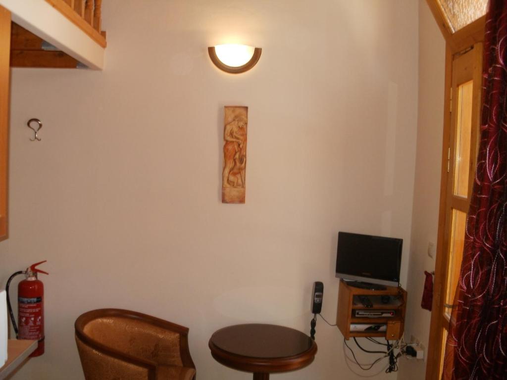 Irene Maisonettes - 13