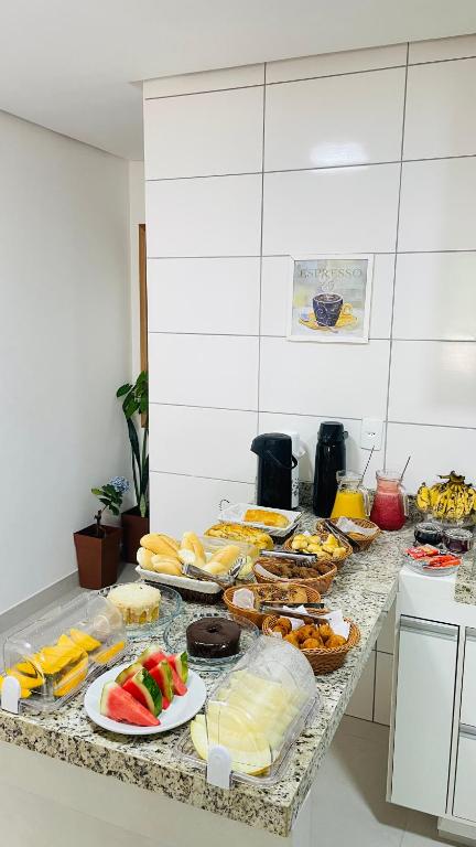 Jídlo v hostelu nebo okolí