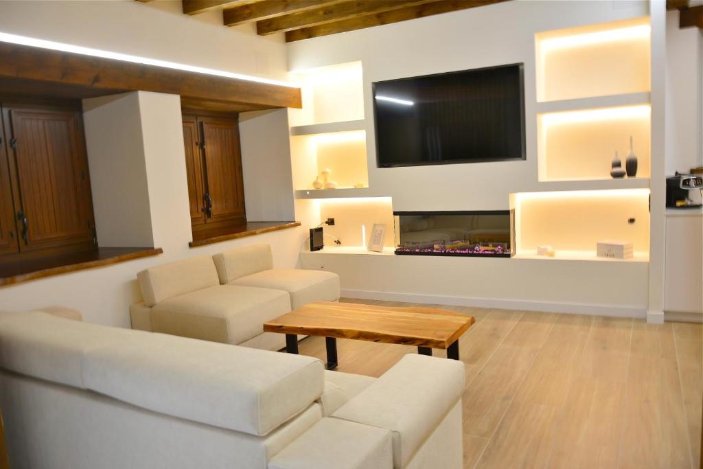 Zona de estar de La casa de la abuela Gabina, Duruelo de la Sierra - 12 personas