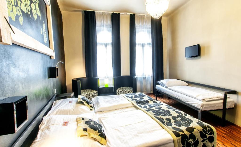 Czech Inn - Classic Triple Room