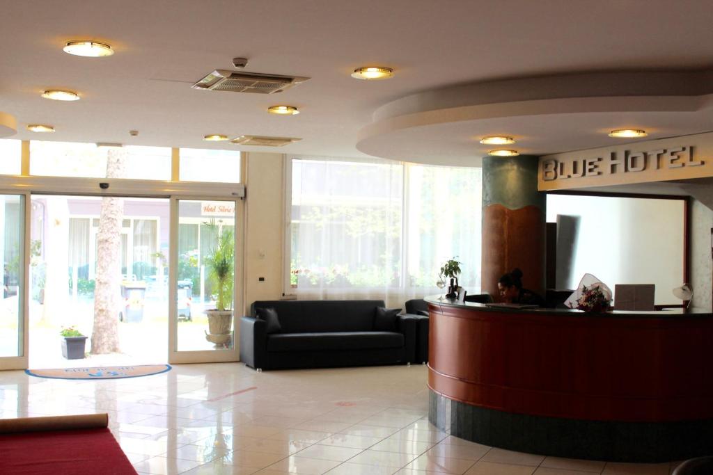 Posezení v ubytování Blue Hotel