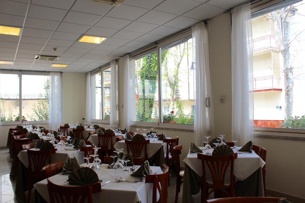Restaurace v ubytování Blue Hotel