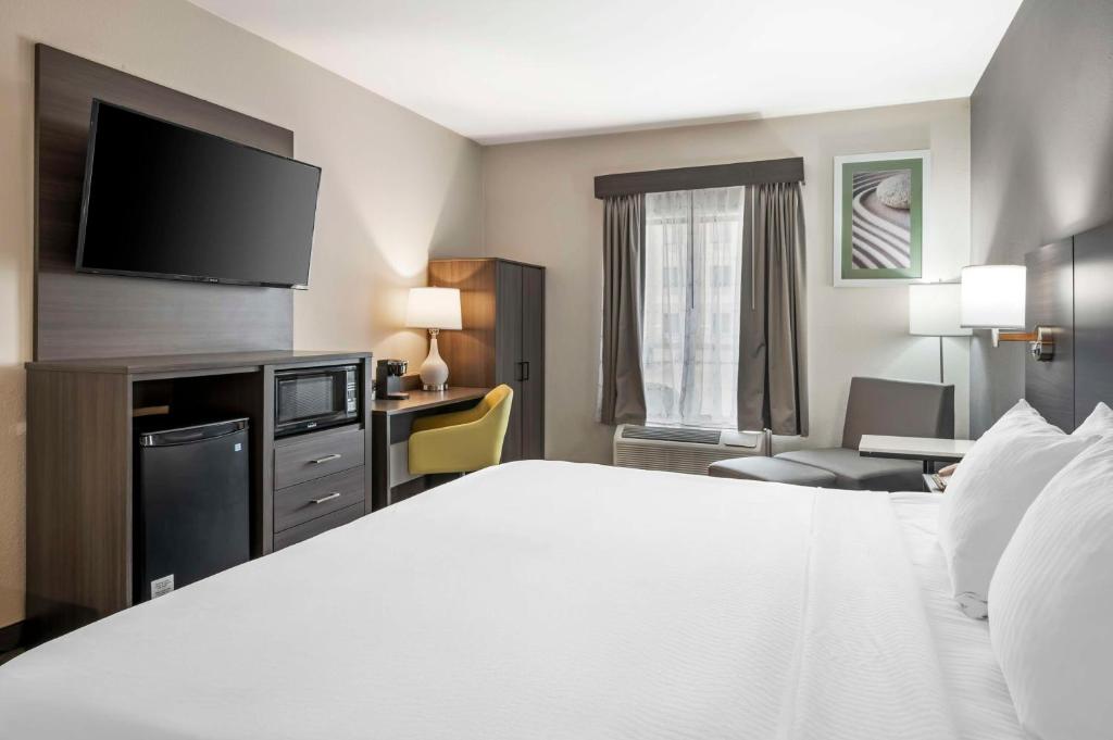 Best Western Heartland Inn photo